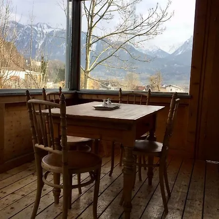 Uriges Bauernhaus Lägenhet Schlins